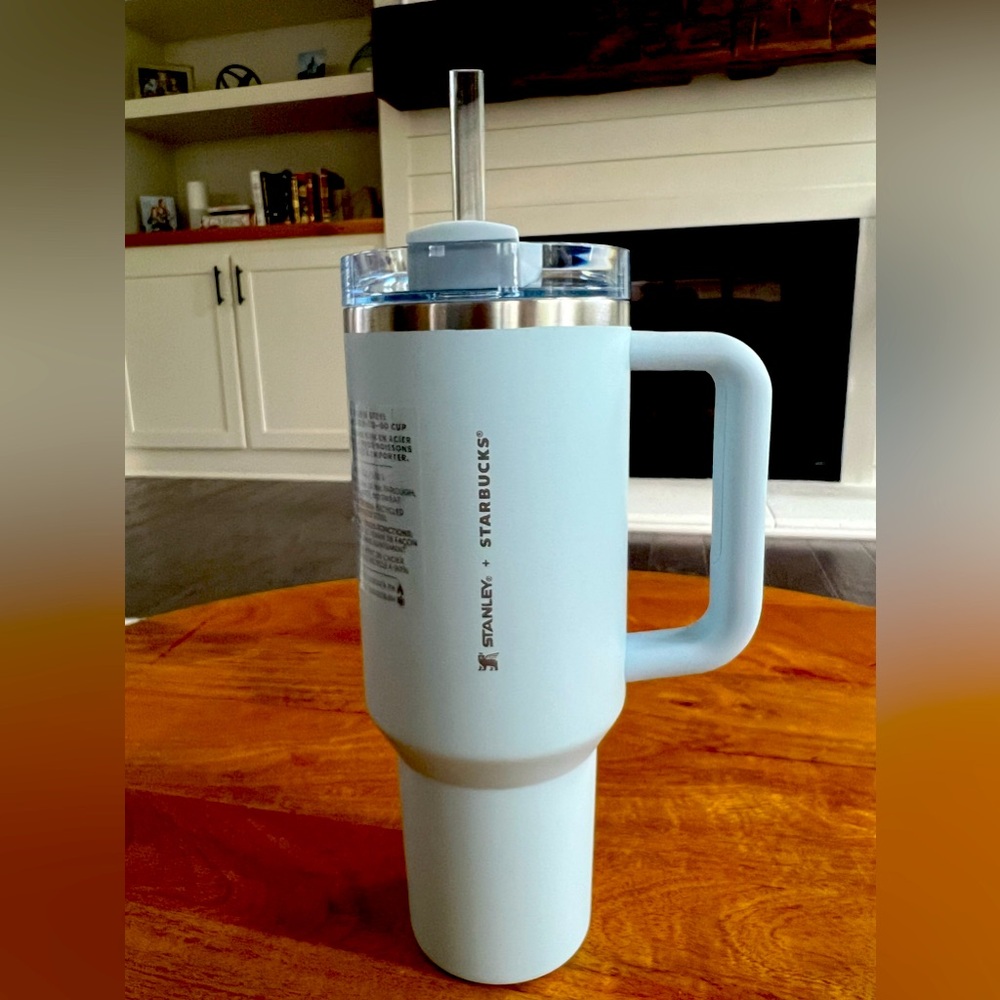 Stanley x Starbucks Spring Blue 40oz Tumbler NWT